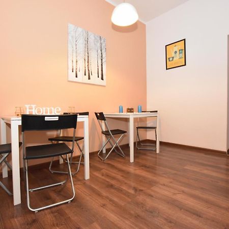City Central Hostel Swidnicka Wrocław Buitenkant foto