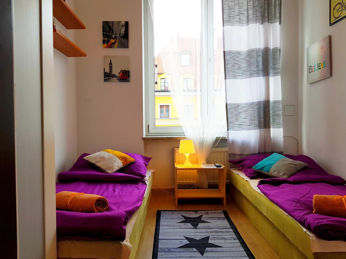 City Central Hostel Swidnicka Wrocław Buitenkant foto
