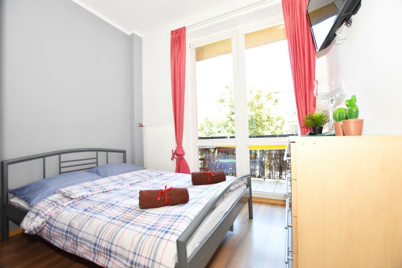 City Central Hostel Swidnicka Wrocław Buitenkant foto