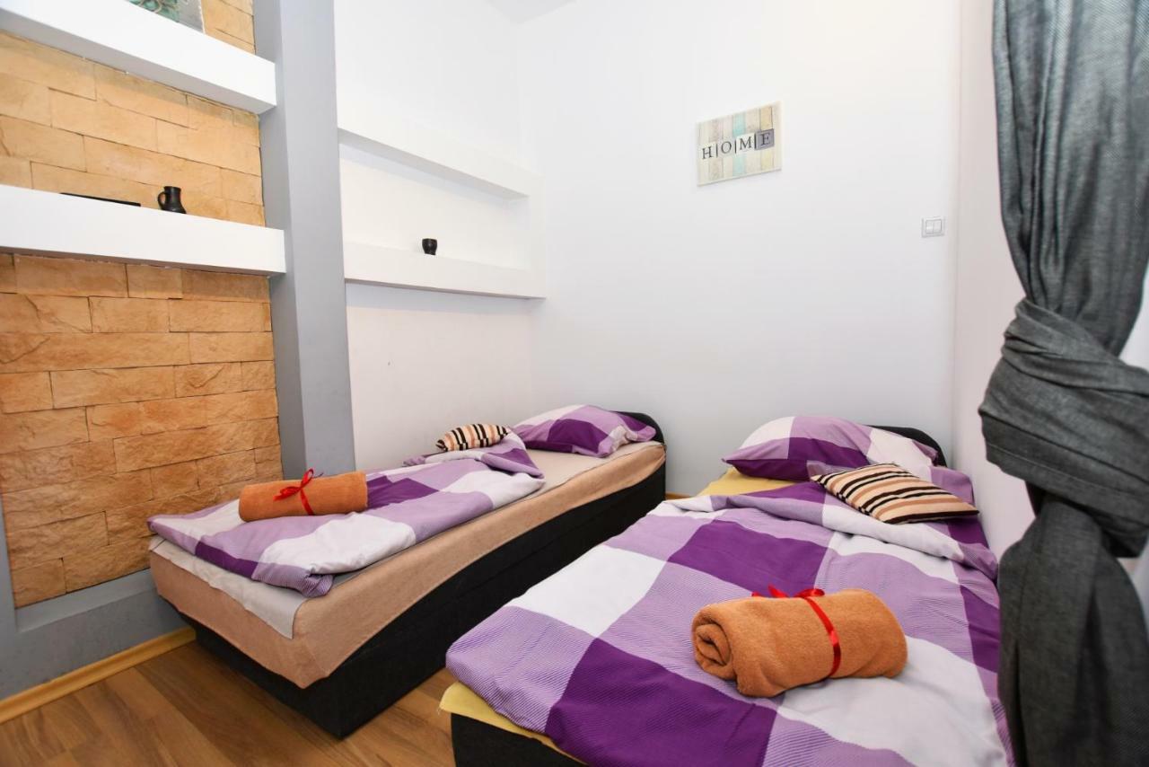 City Central Hostel Swidnicka Wrocław Buitenkant foto