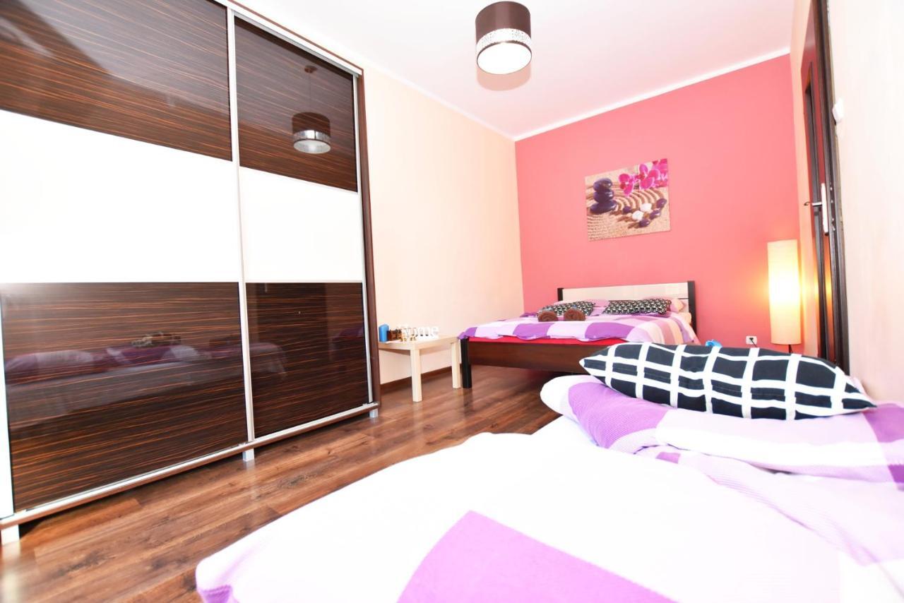 City Central Hostel Swidnicka Wrocław Buitenkant foto